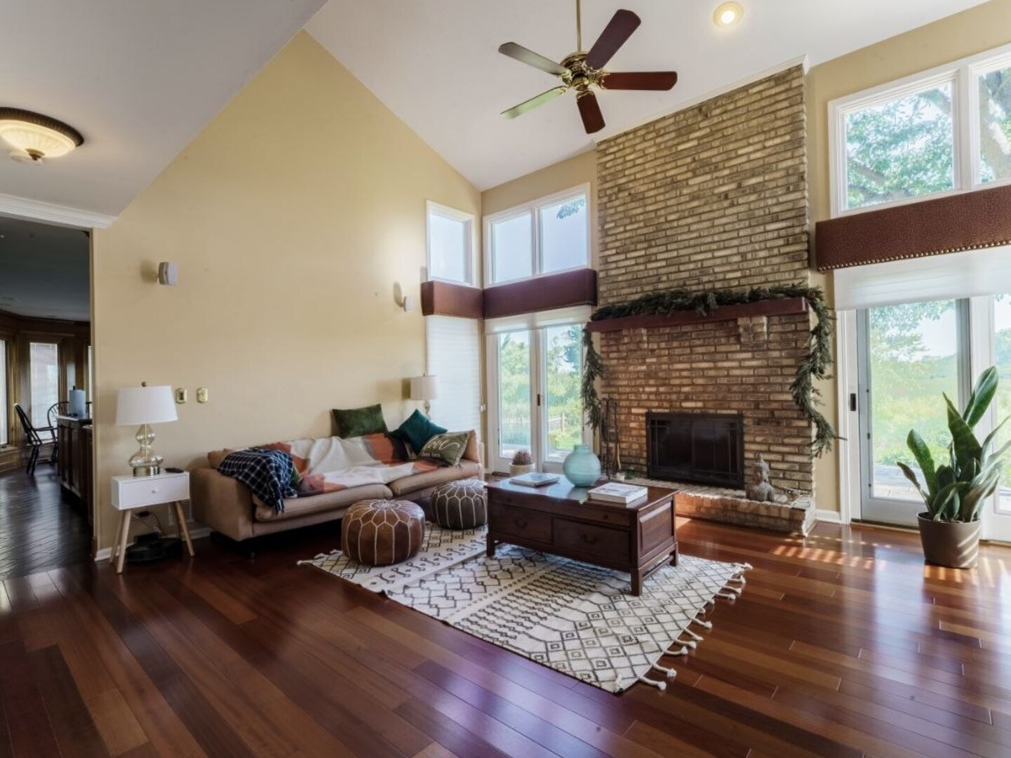 360 Ambria Drive Property Photo 19