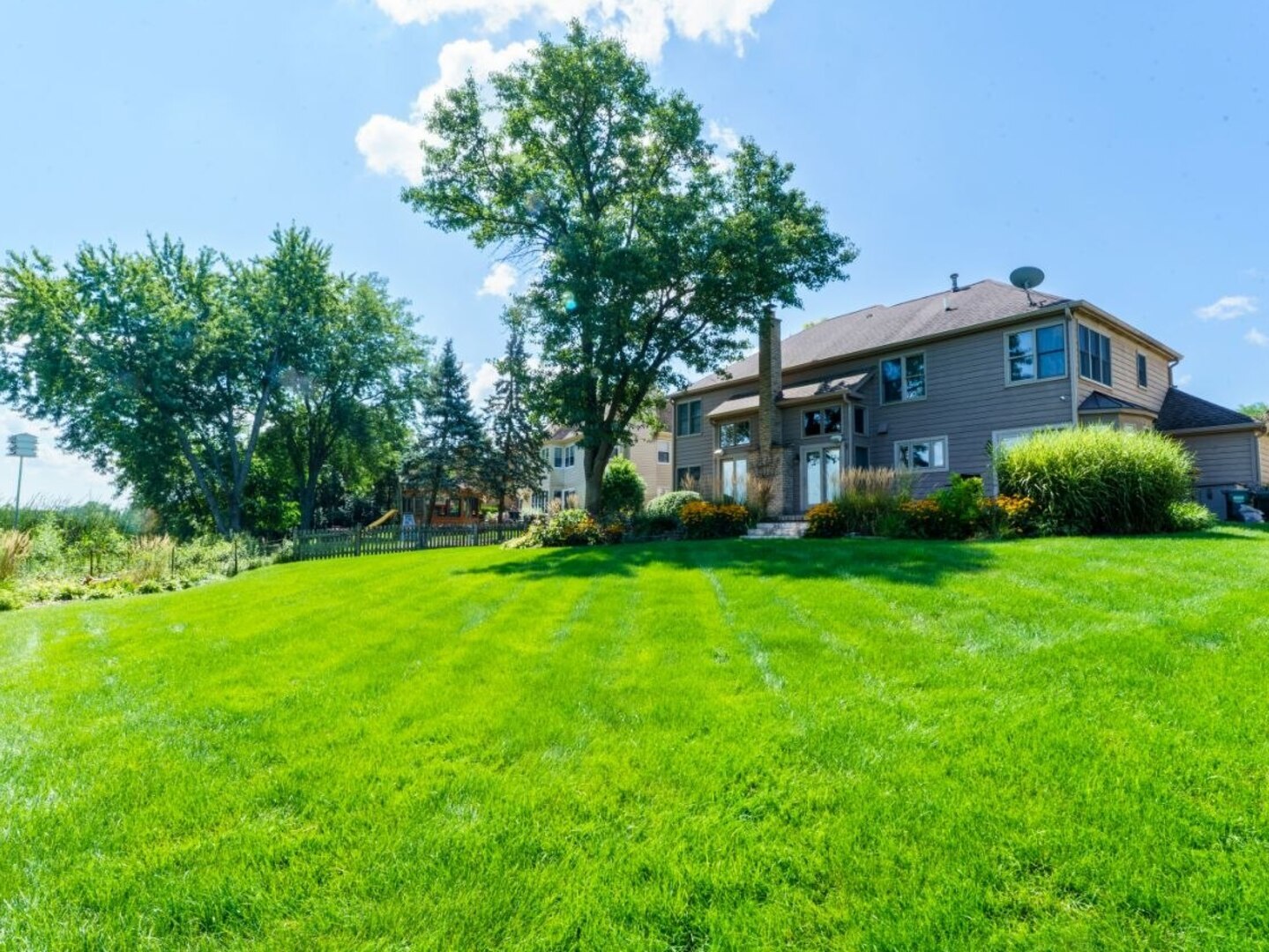 360 Ambria Drive Property Photo 46