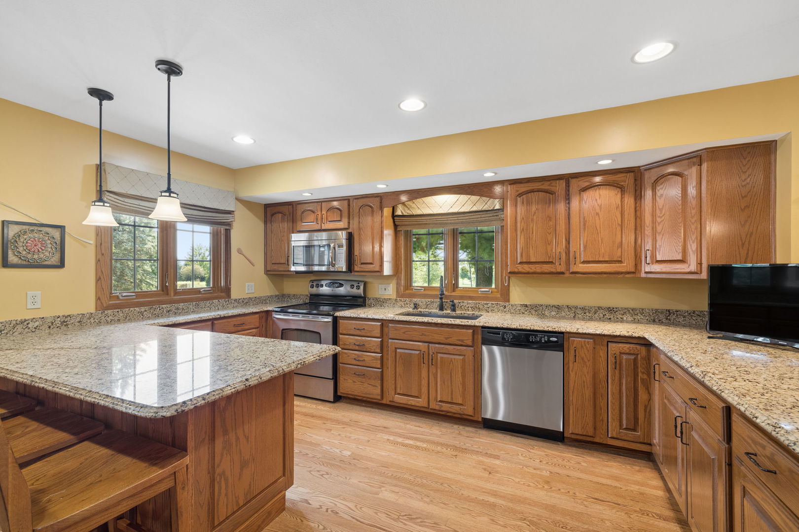 18511 Il Highway 89 Highway Property Photo 4