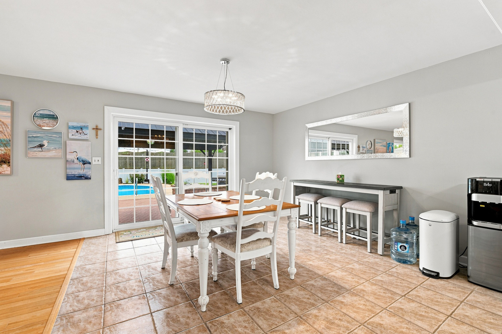 1109 Home Court Property Photo 7