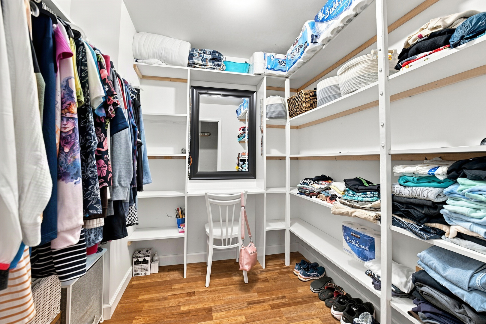 1109 Home Court Property Photo 16