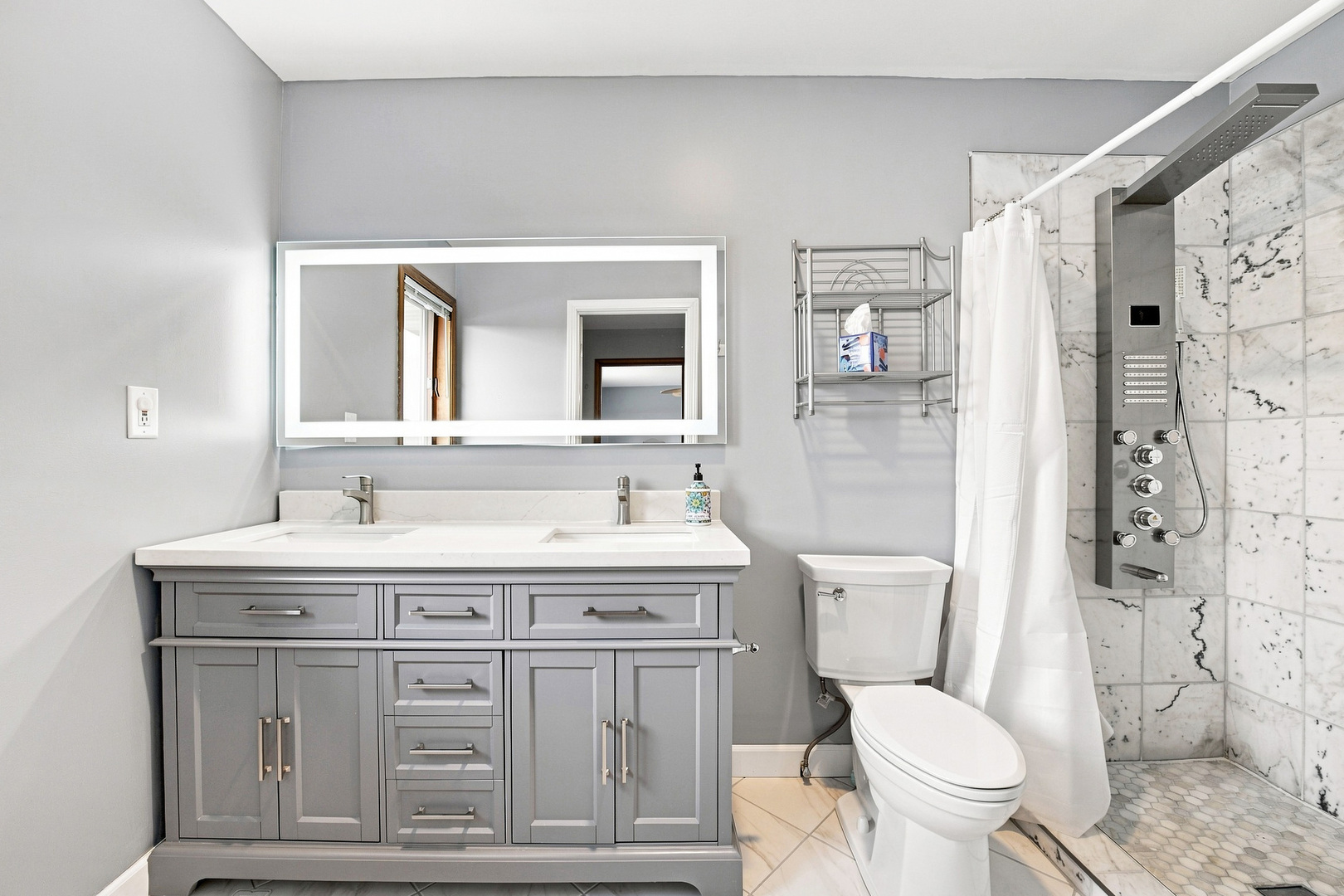 1109 Home Court Property Photo 17