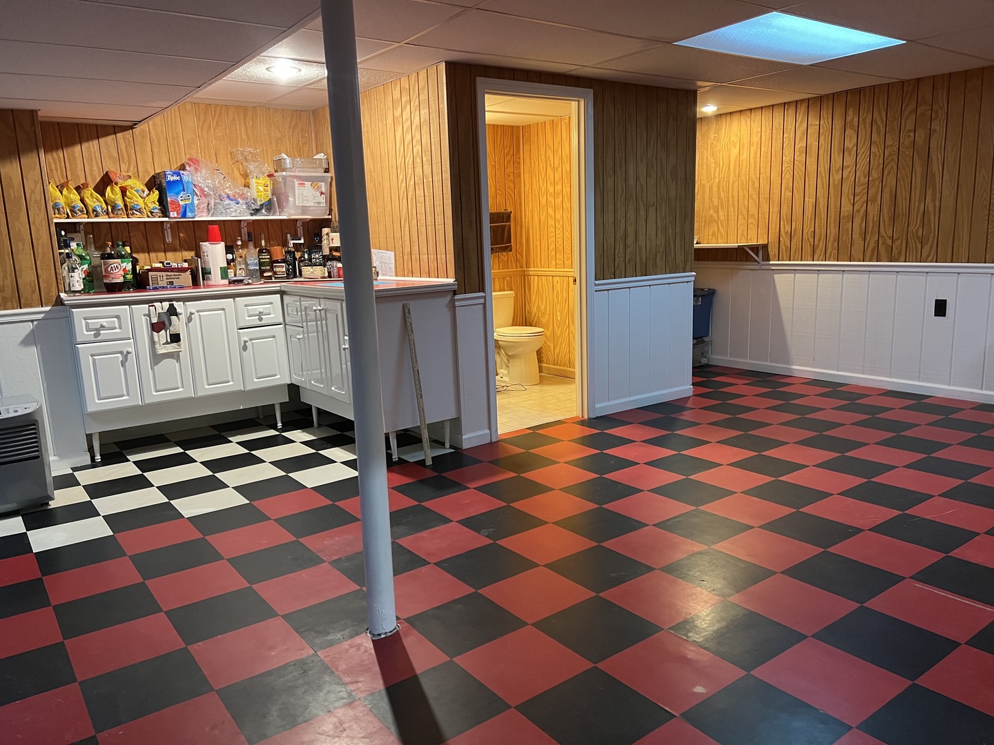 1109 Home Court Property Photo 25
