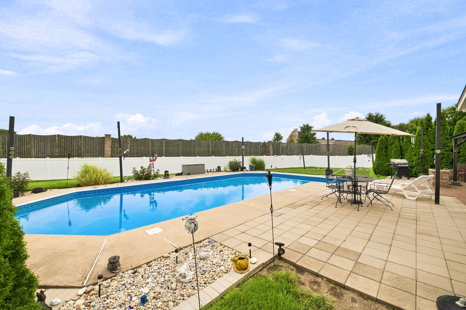 1109 Home Court Property Photo 31