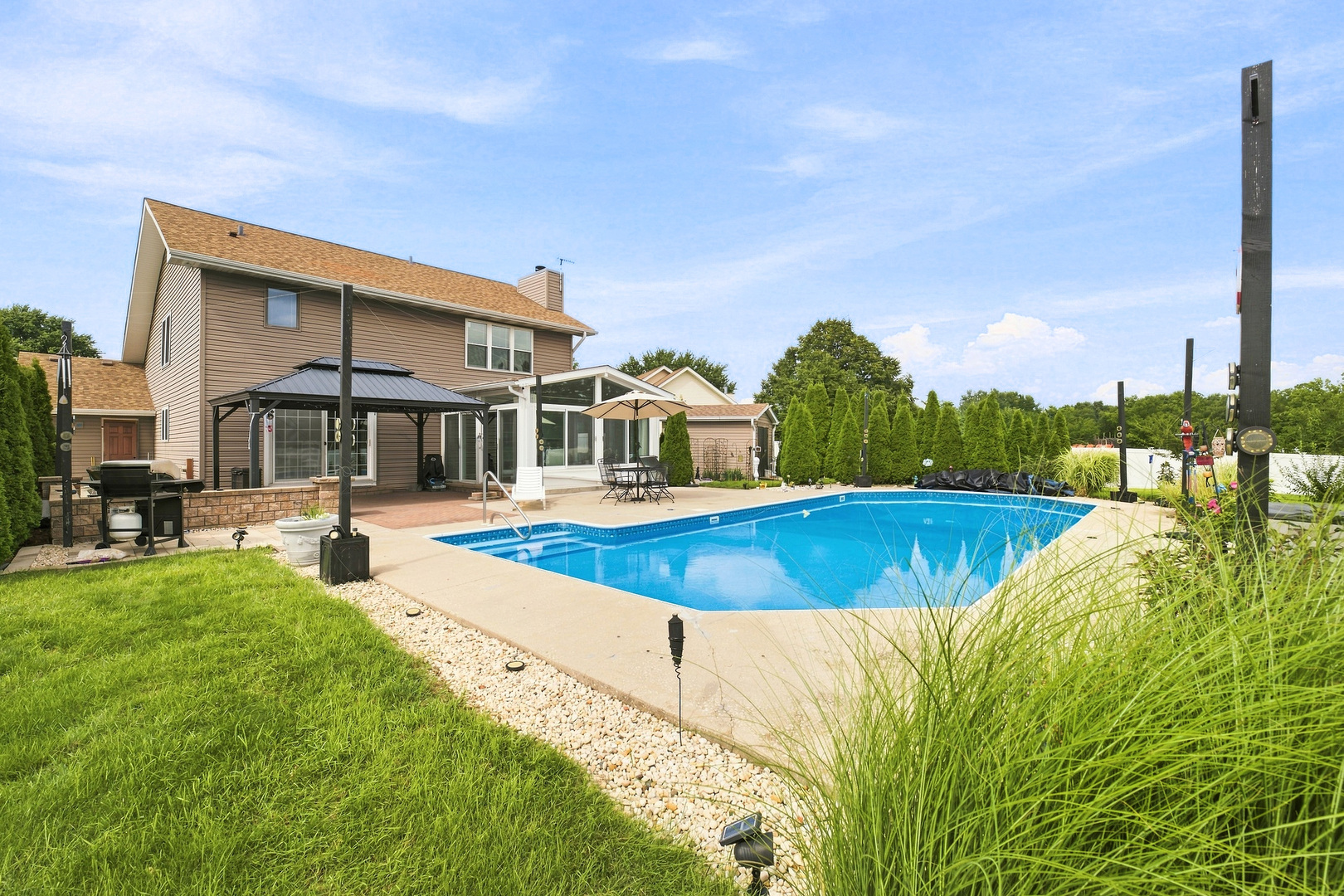 1109 Home Court Property Photo 32