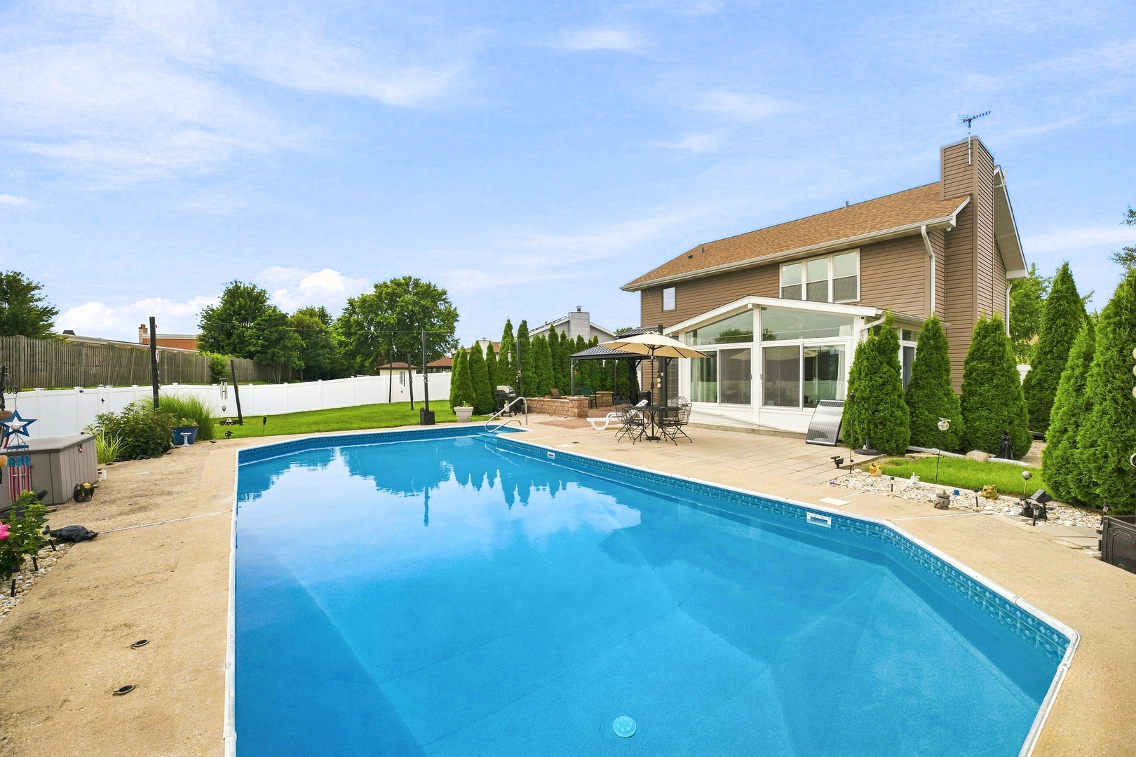 1109 Home Court Property Photo 33