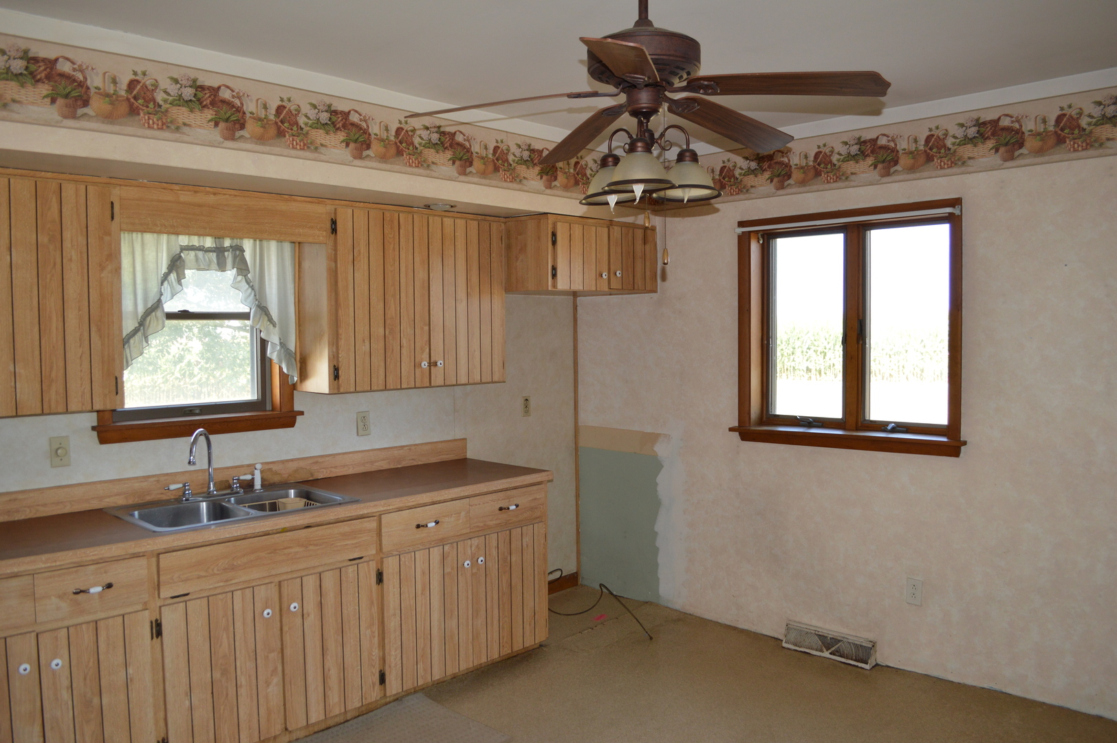 27690 3000 East Street Property Photo 15