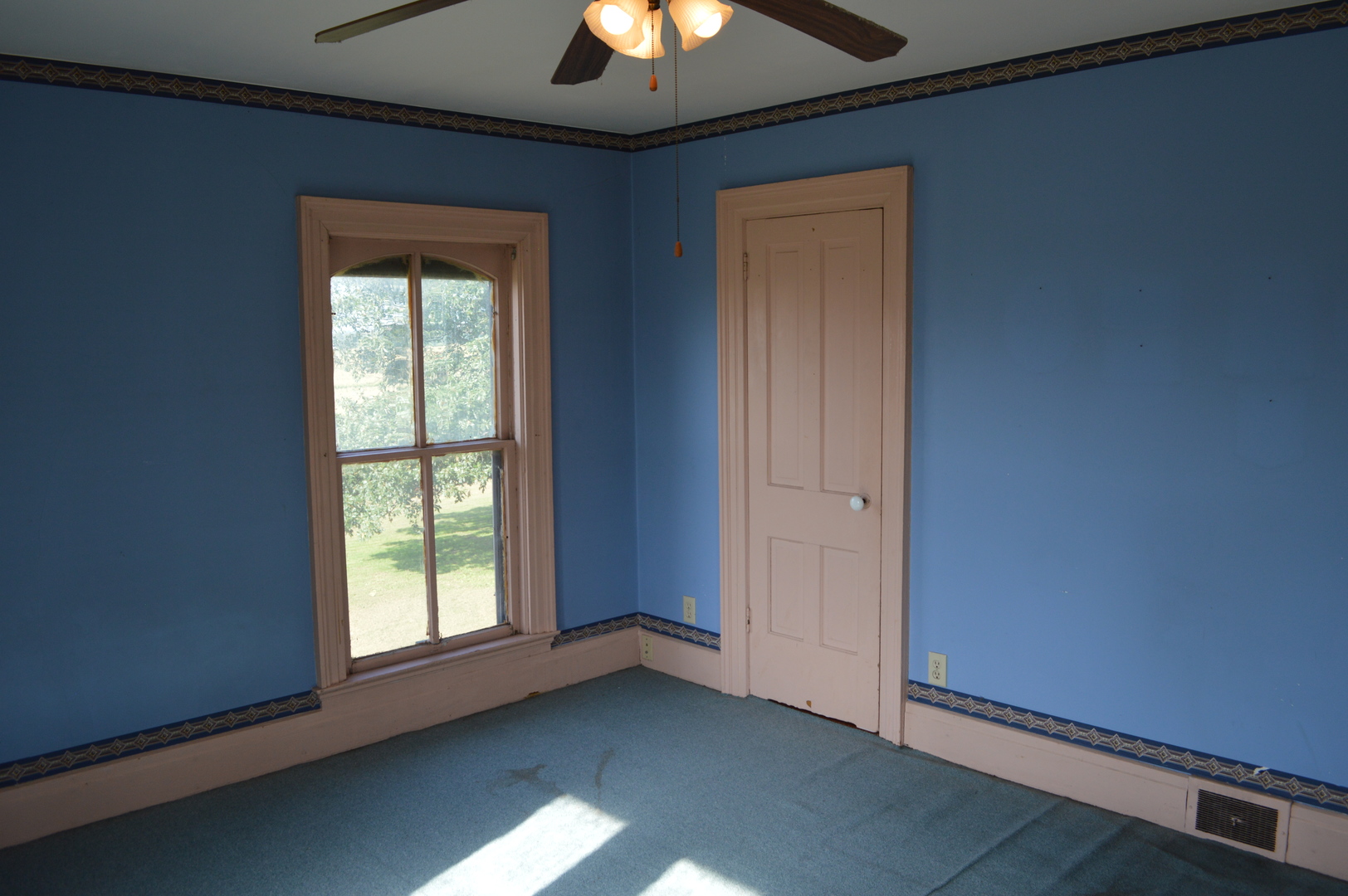 27690 3000 East Street Property Photo 28