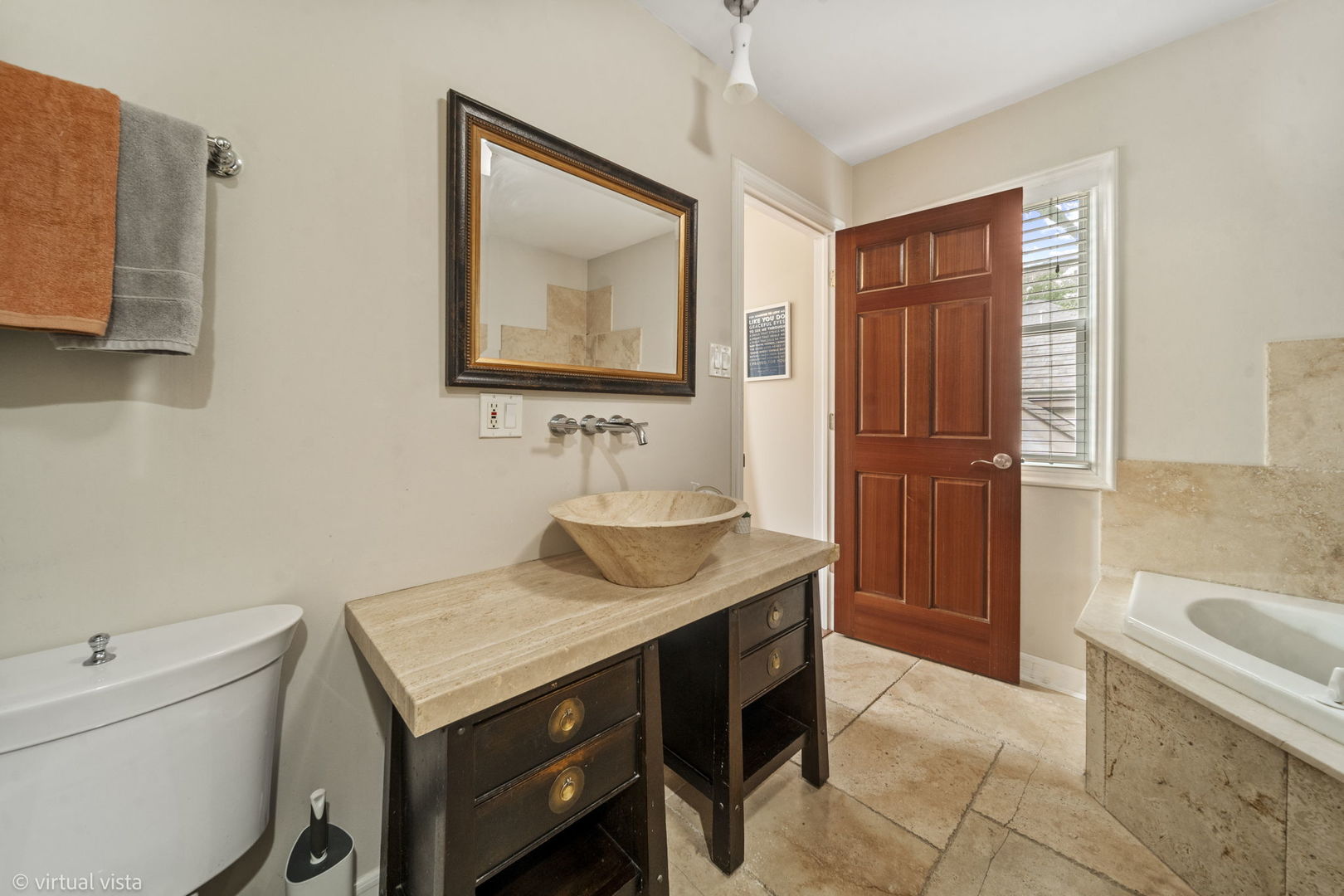 732 S Ashland Avenue Property Photo 14