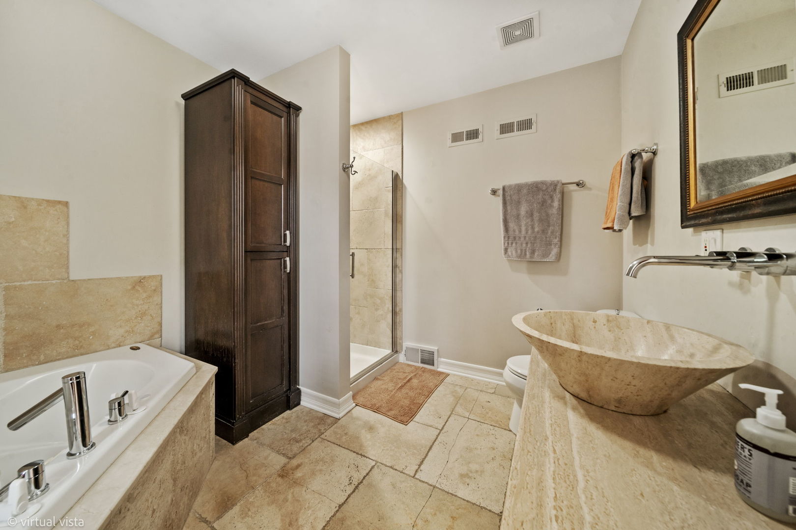 732 S Ashland Avenue Property Photo 15