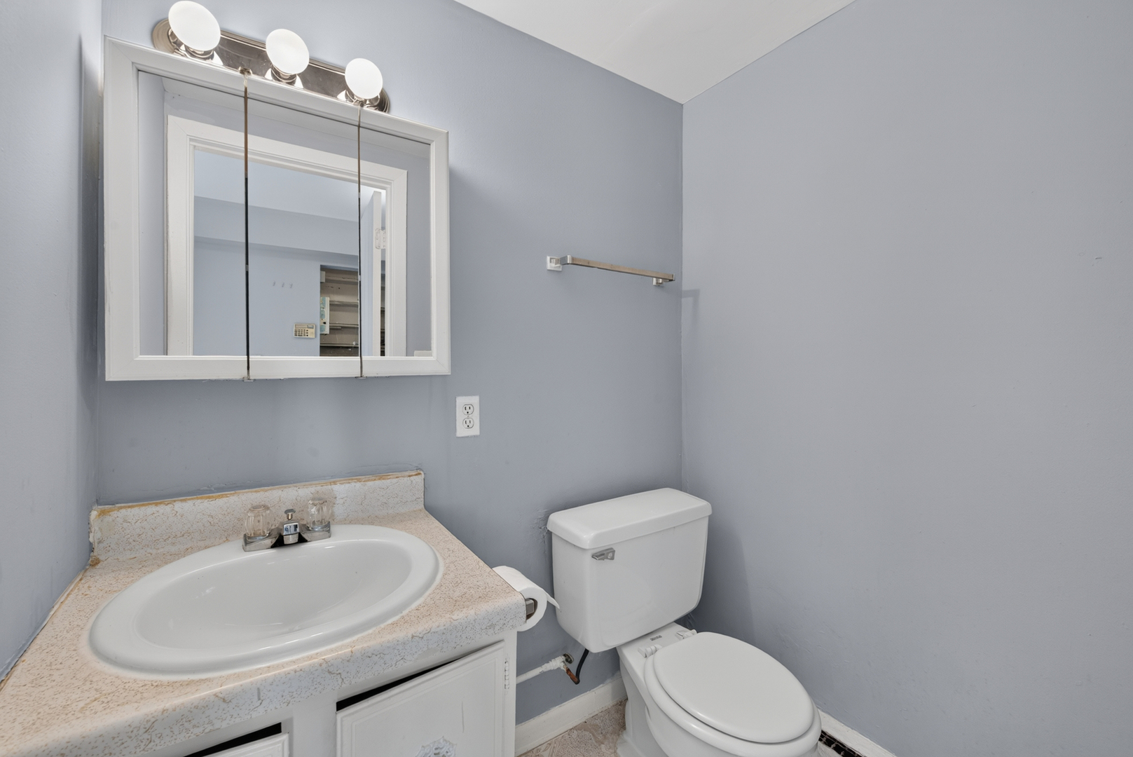 217-219 Stuart Avenue Property Photo 6