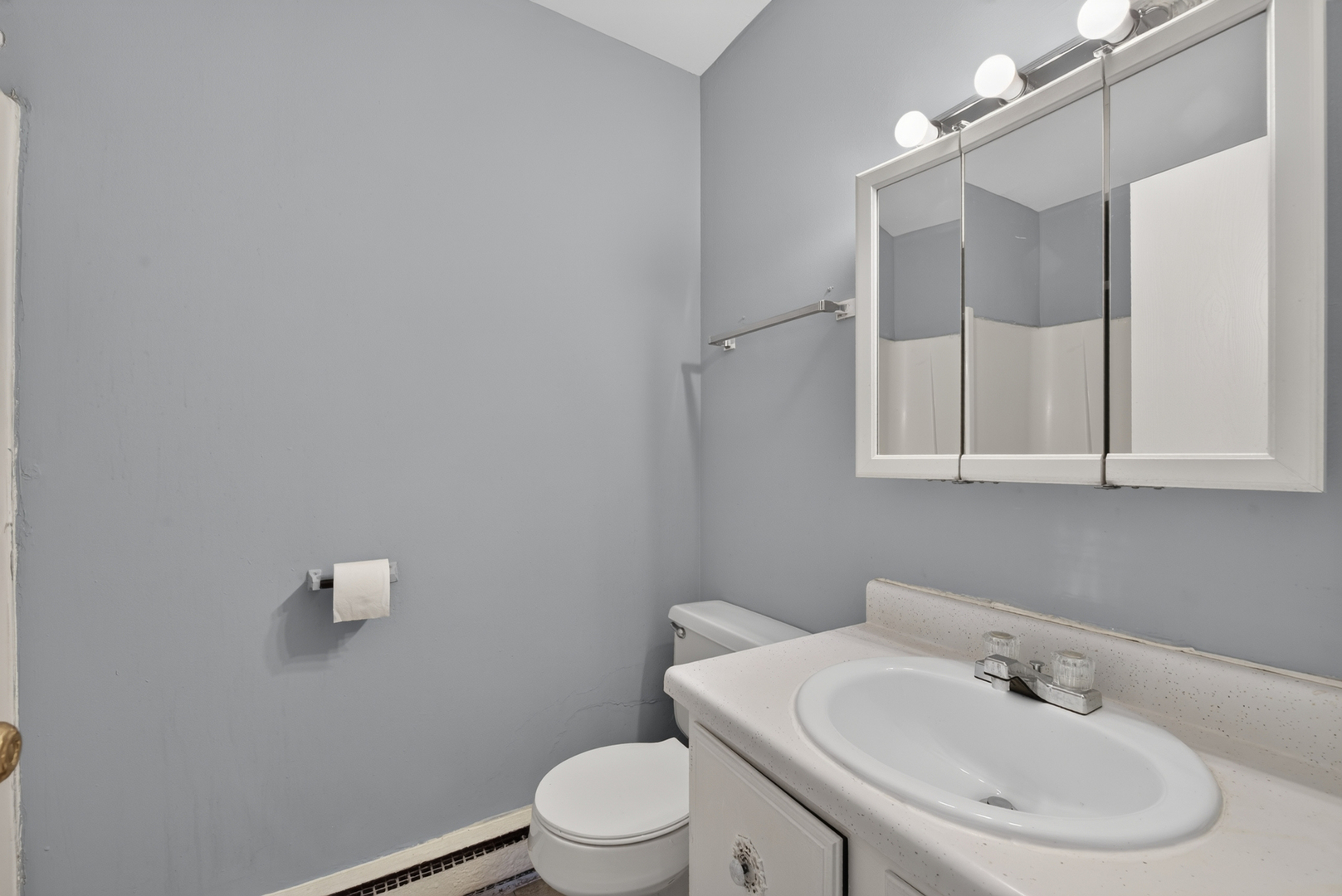 217-219 Stuart Avenue Property Photo 9