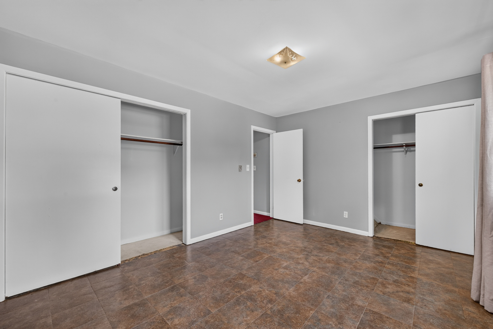 217-219 Stuart Avenue Property Photo 11