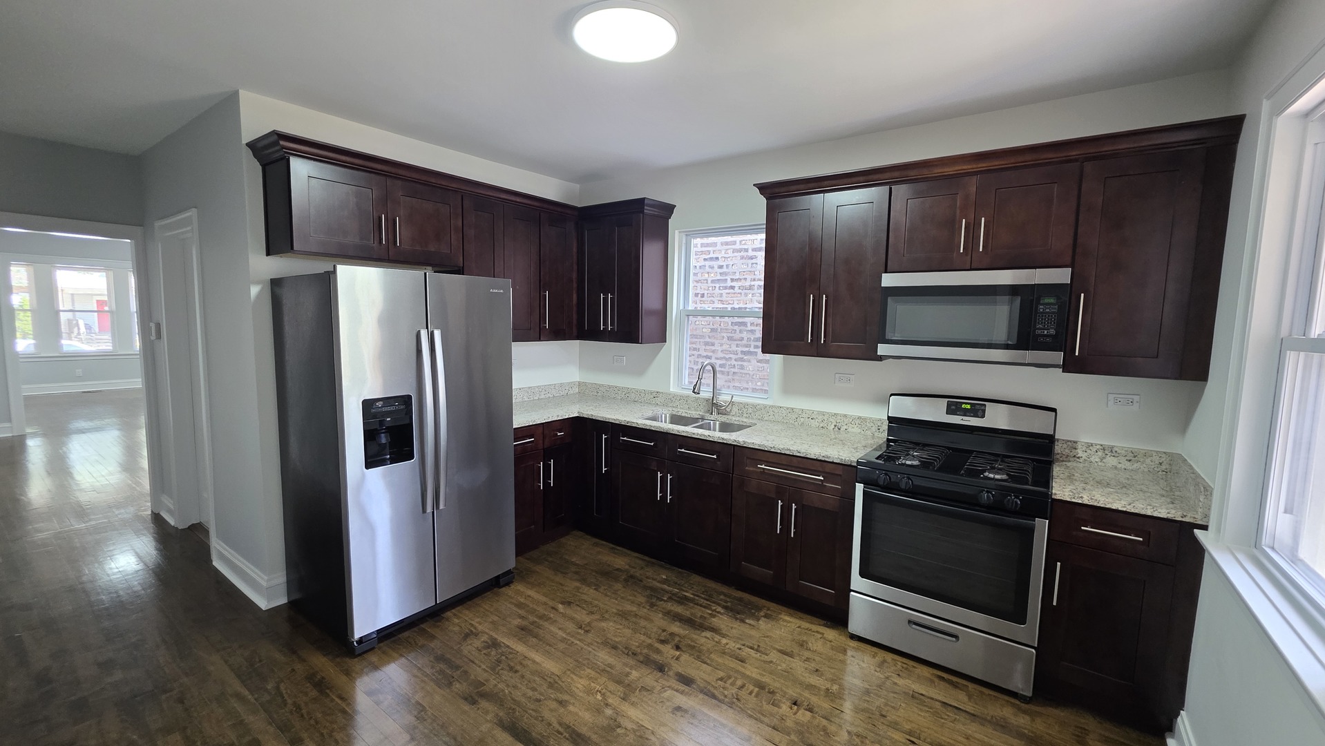 3507 W 60th Place Property Photo 13