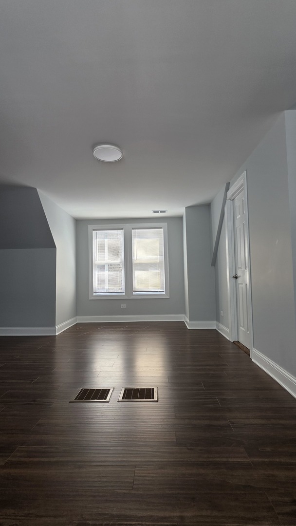 3507 W 60th Place Property Photo 21