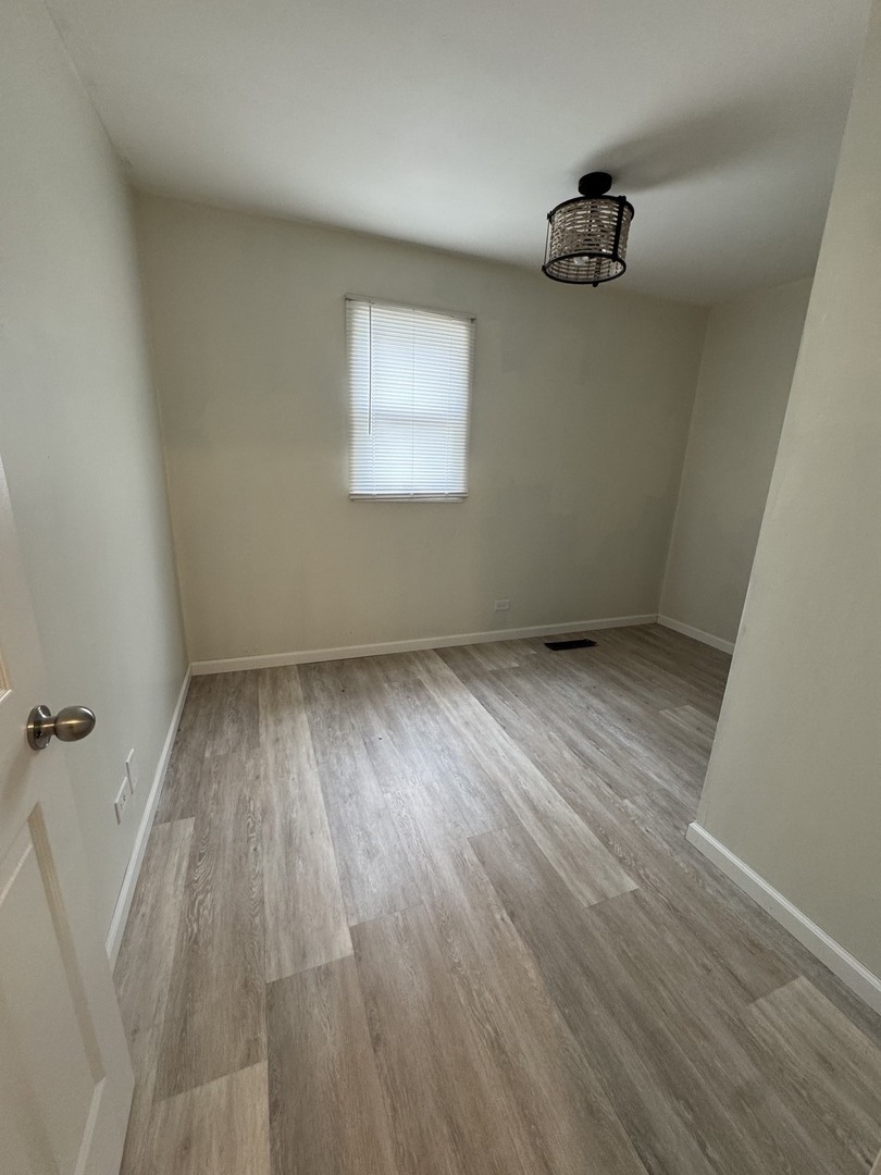 302 Notre Dame Avenue Property Photo 17