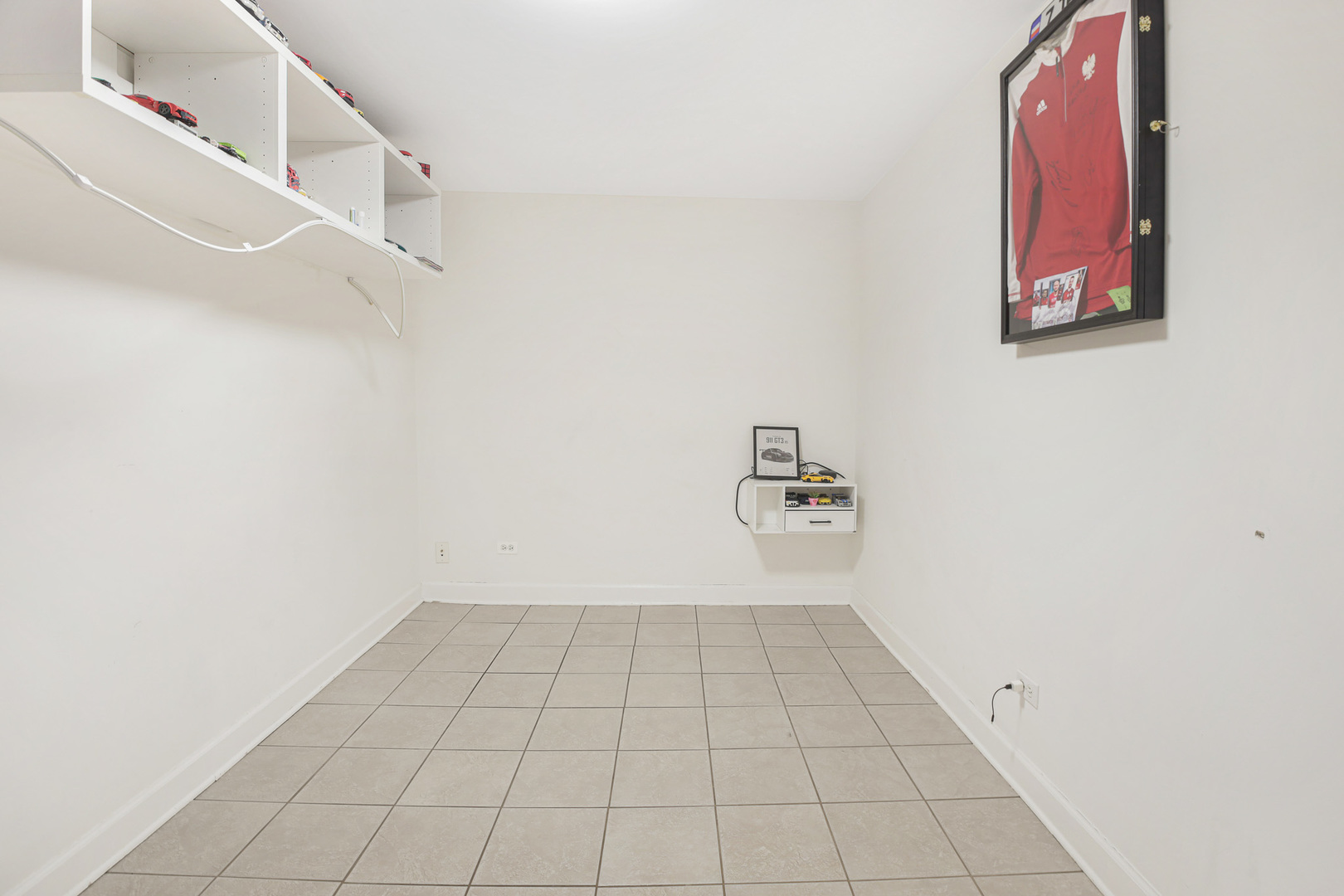 3112 N Davlin Court B Property Photo 12