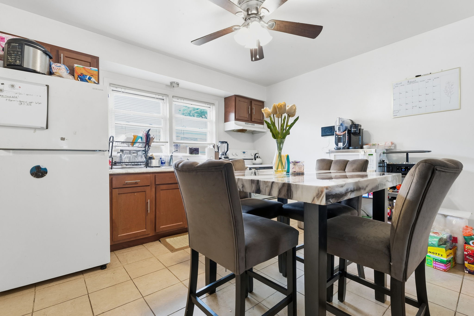 15018 Dorchester Avenue Property Photo 8