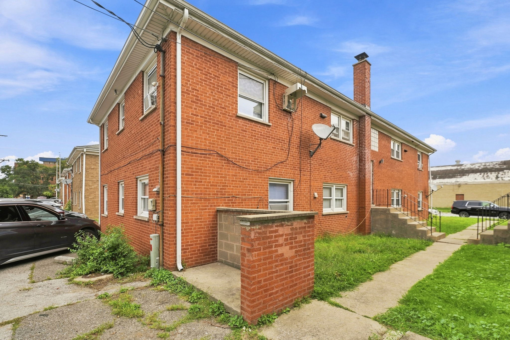 15018 Dorchester Avenue Property Photo 12