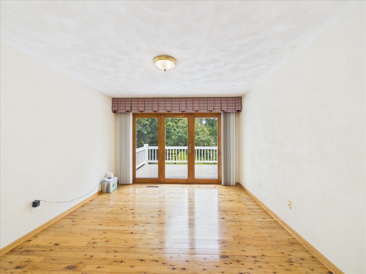 11497 Ridgecrest Drive Property Photo 16