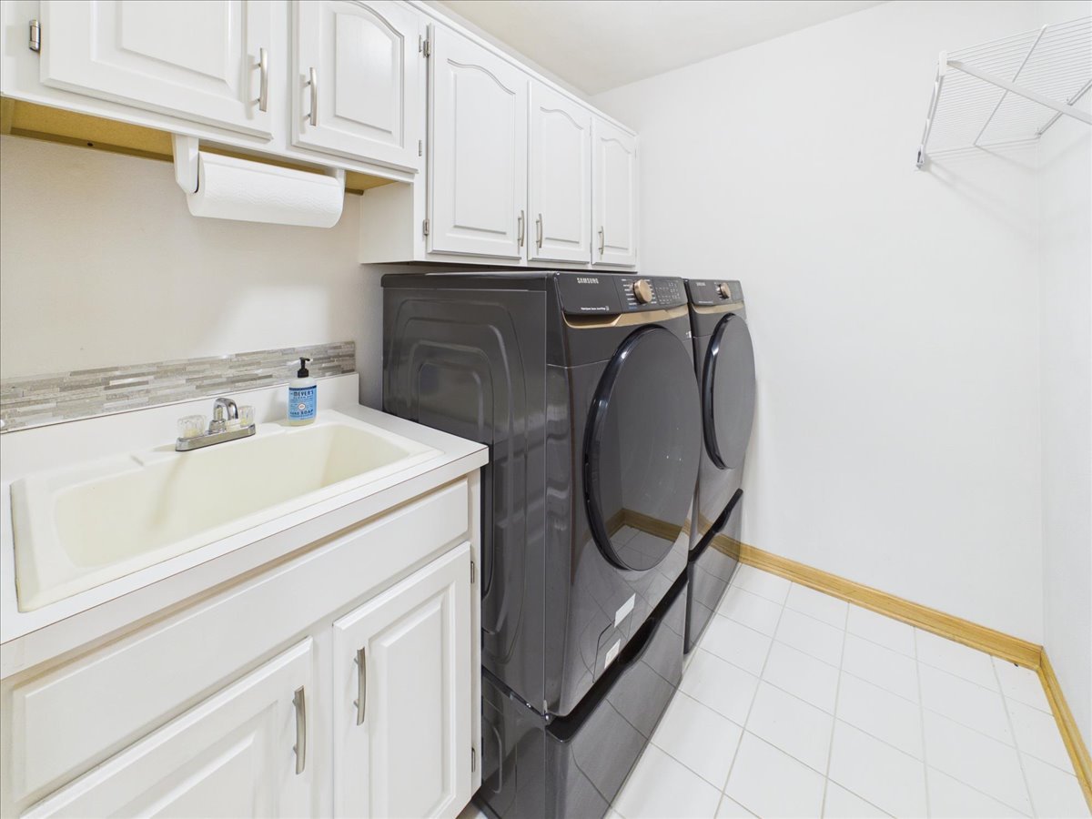 11497 Ridgecrest Drive Property Photo 24