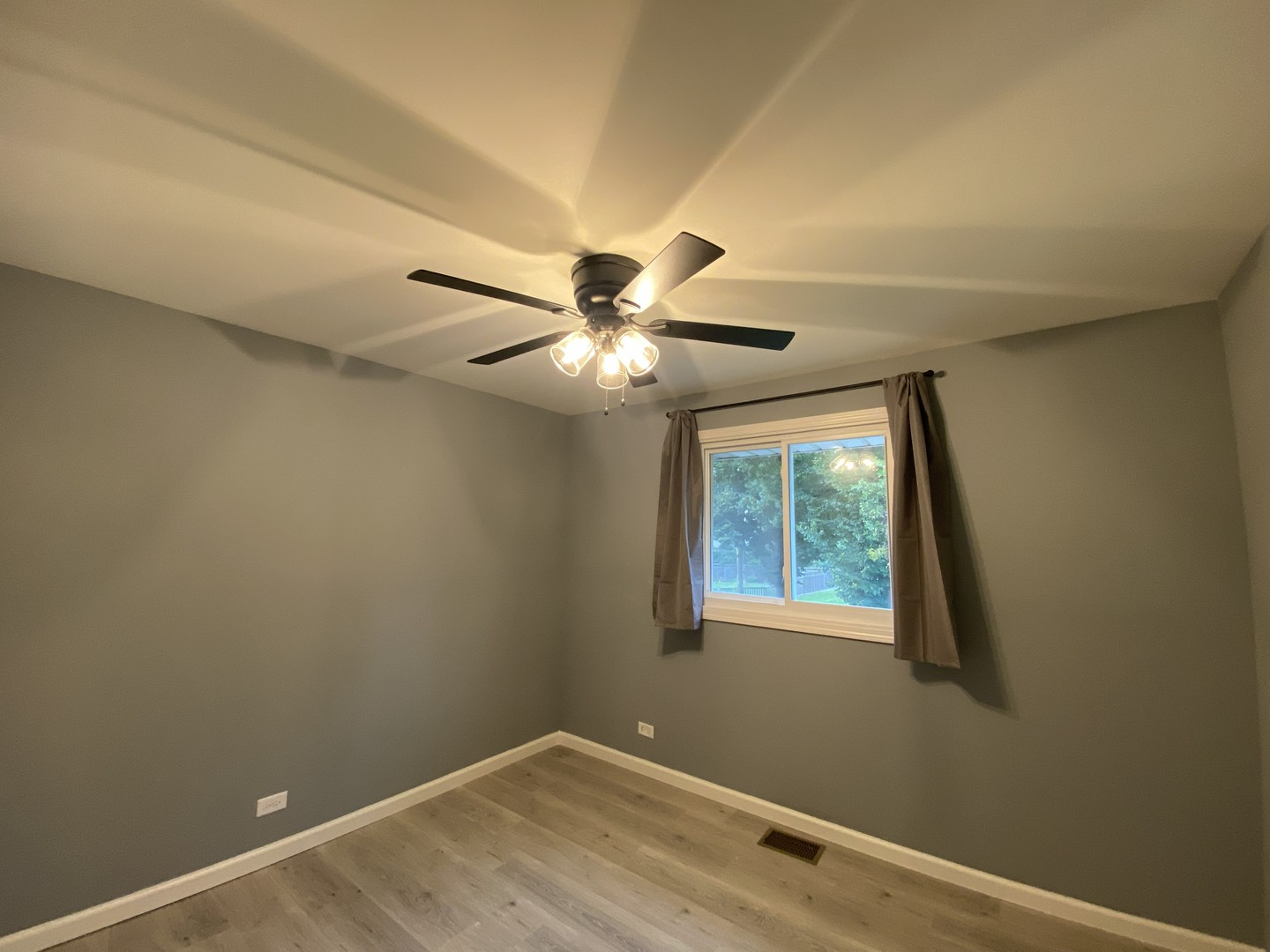 819 59th Street Property Photo 17