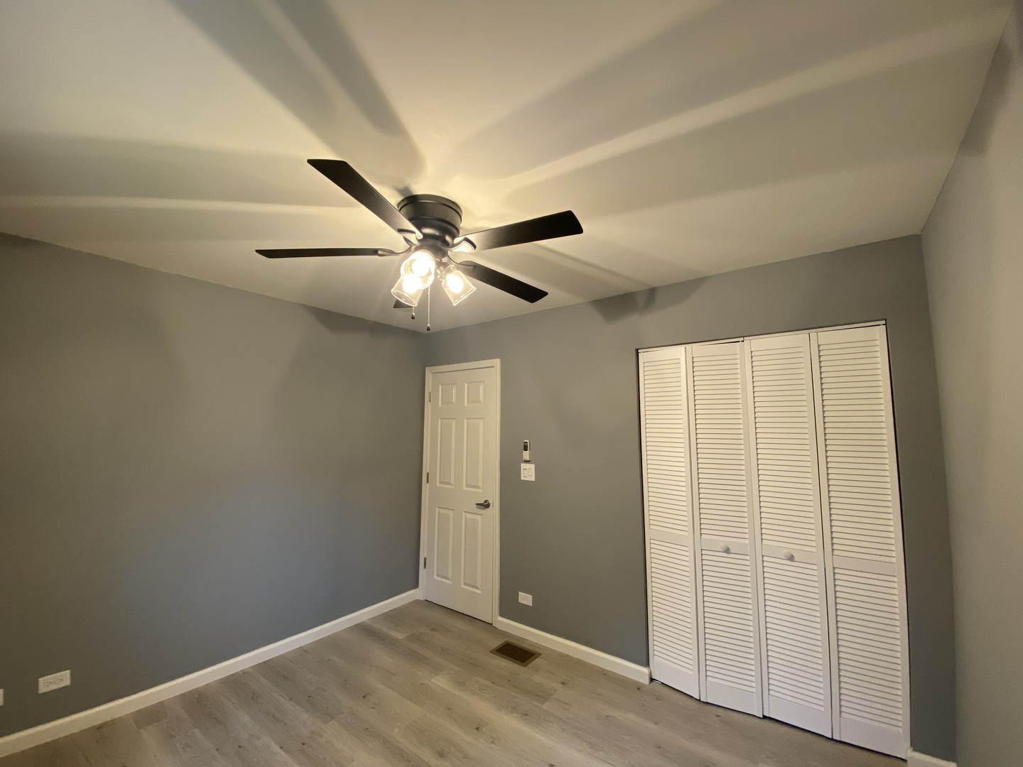 819 59th Street Property Photo 18