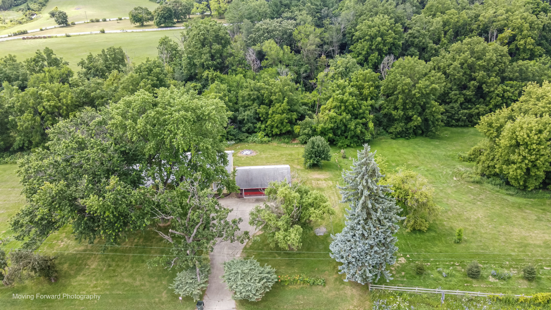 40w867 Big Timber Road Property Photo 4