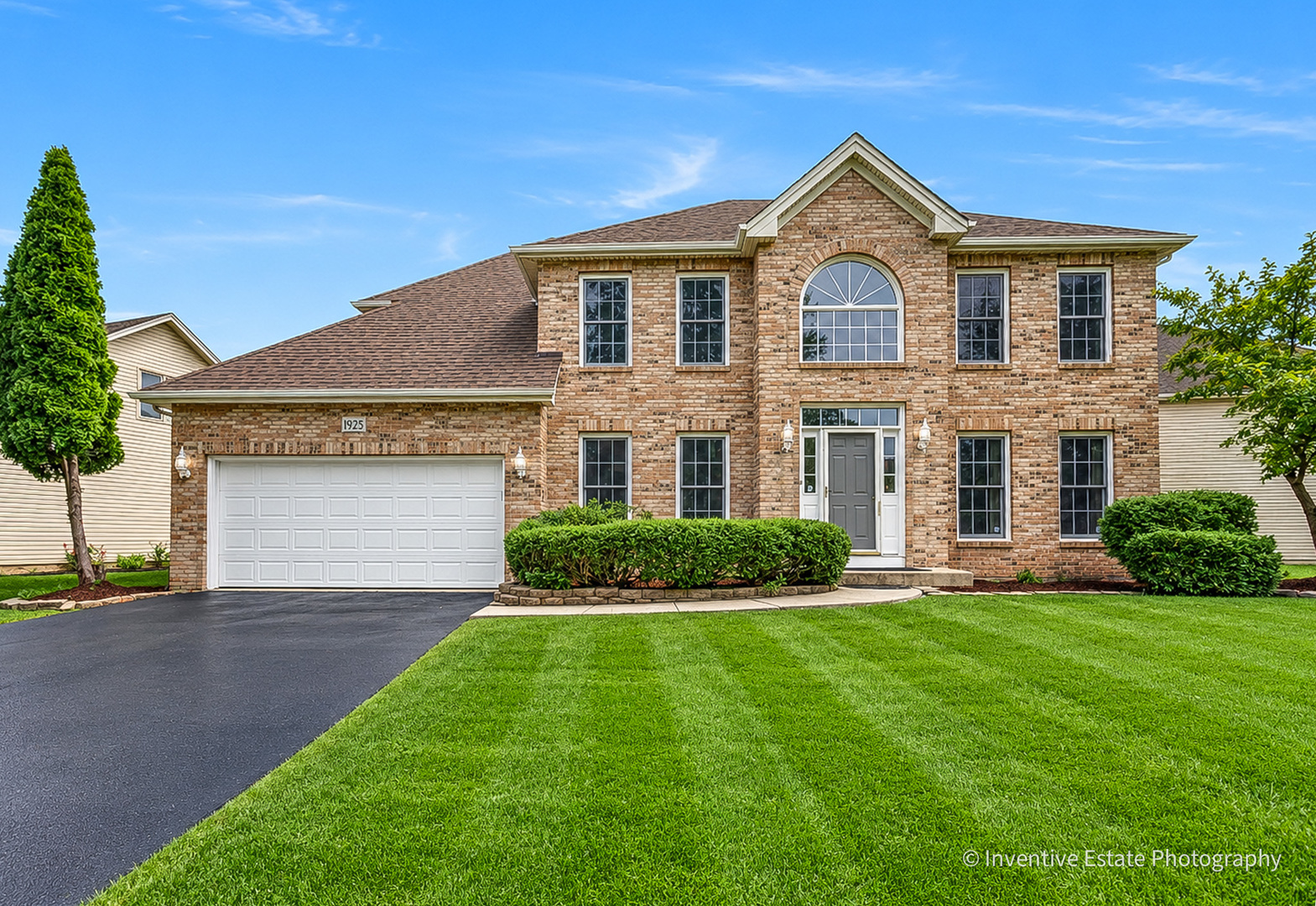 1925 Danube Way Property Photo 2