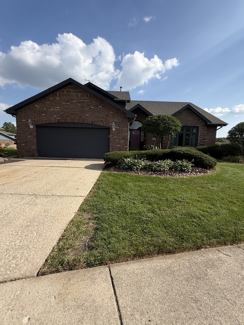 11751 Greenfield Drive Property Photo