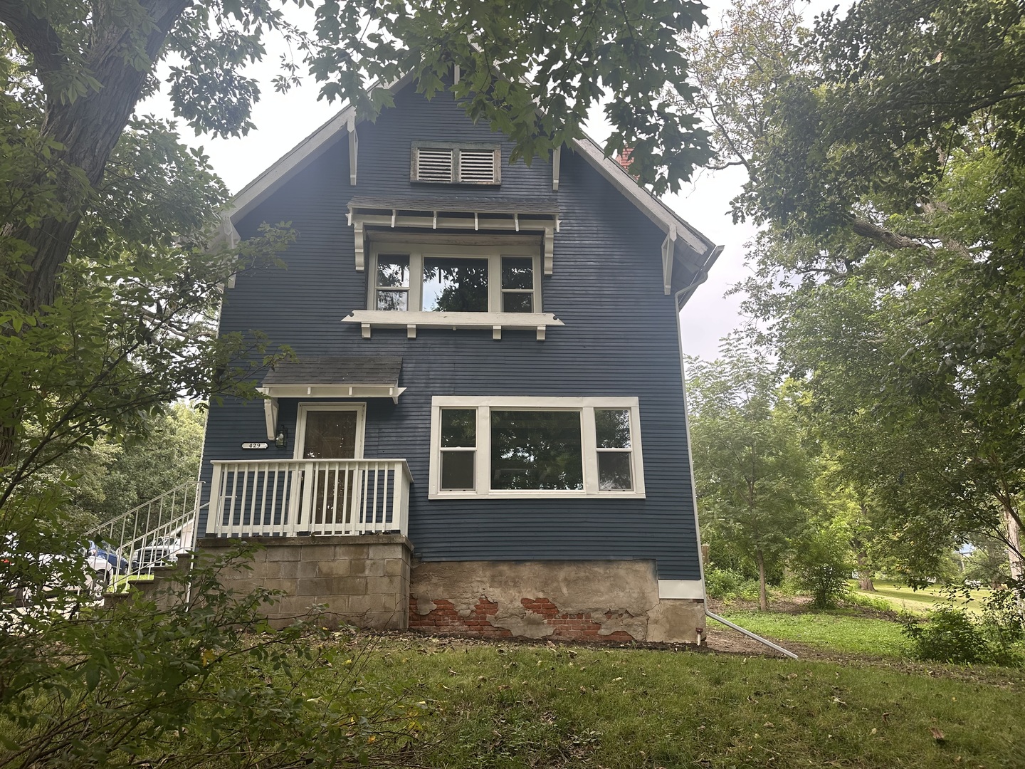 429 W Main Street