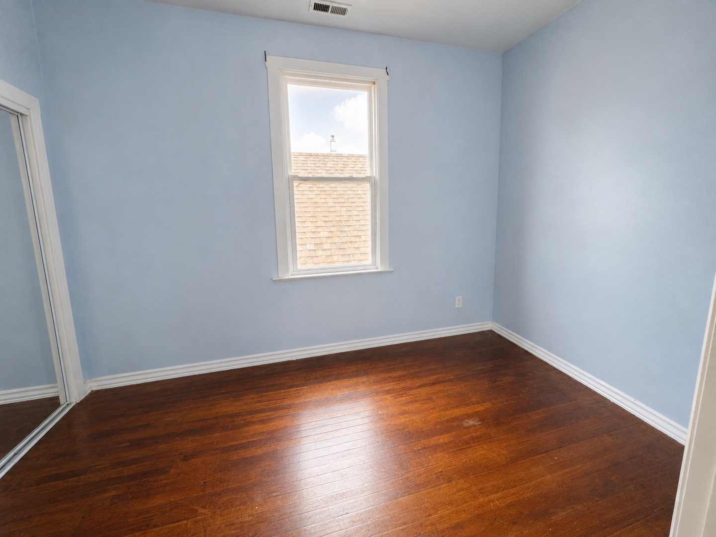 2812 S 48th Court Property Photo 5