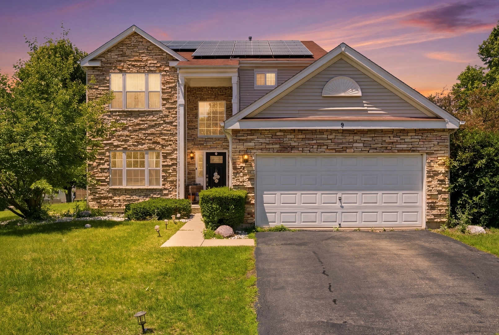 9 Tenneyson Court Property Photo