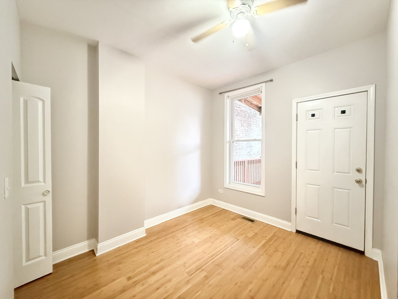 2127 W Bowler Street Property Photo 15