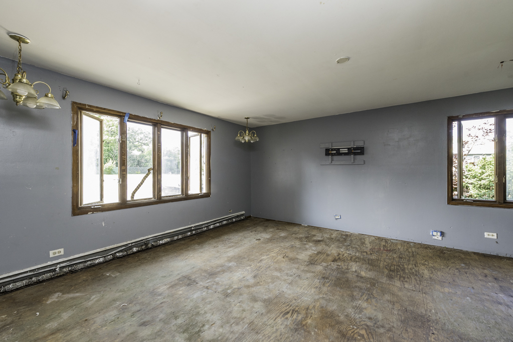 2337 N Sheridan Road Property Photo 5
