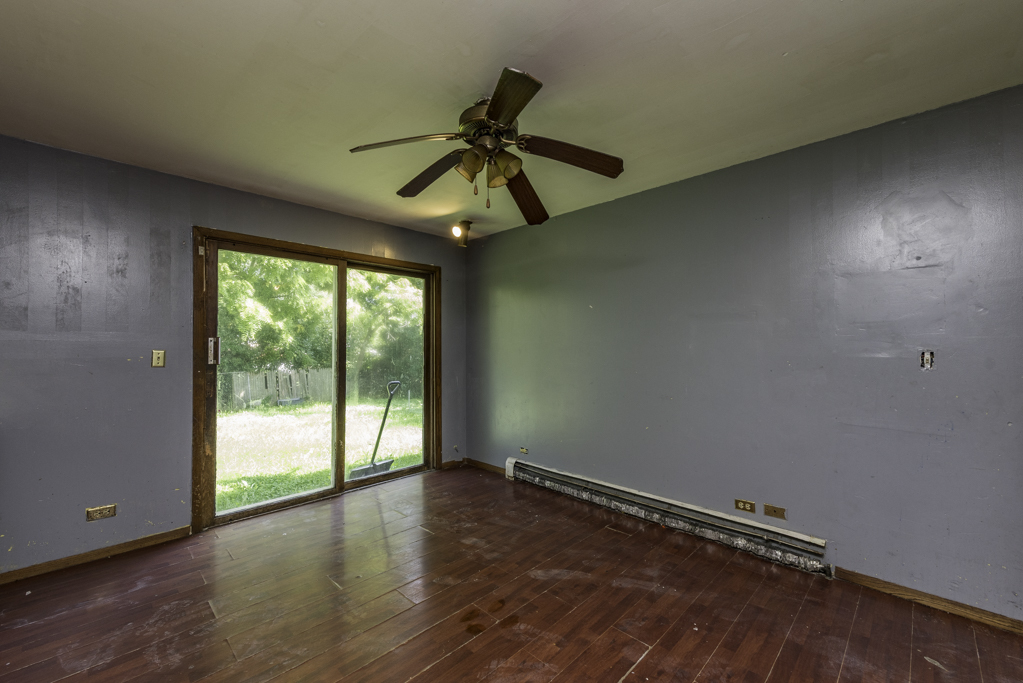 2337 N Sheridan Road Property Photo 8