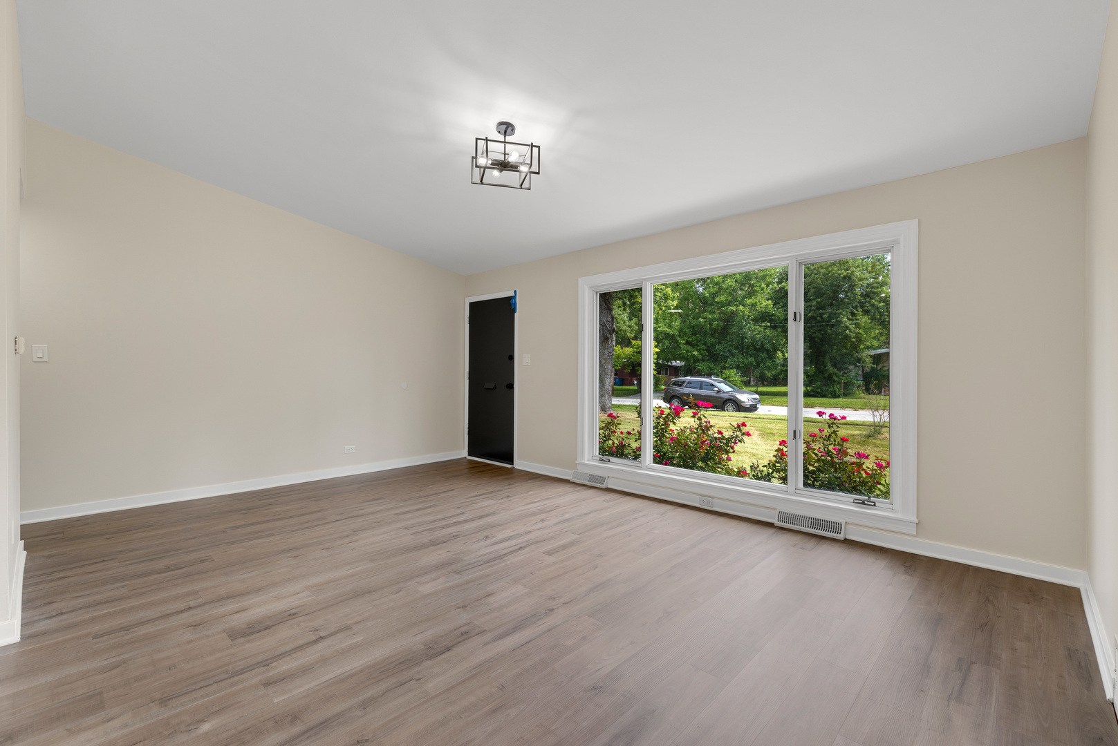1140 Wallace Court Property Photo 4