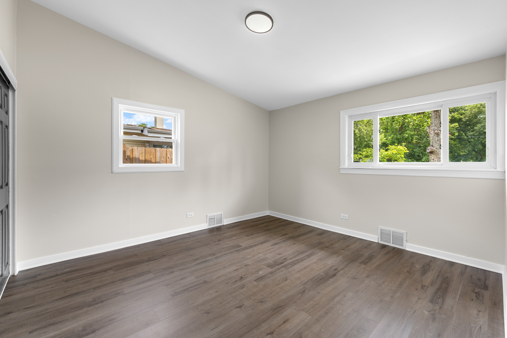 1140 Wallace Court Property Photo 17