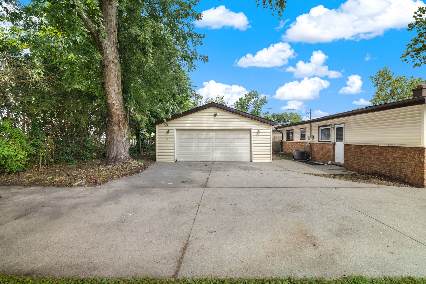 1140 Wallace Court Property Photo 25