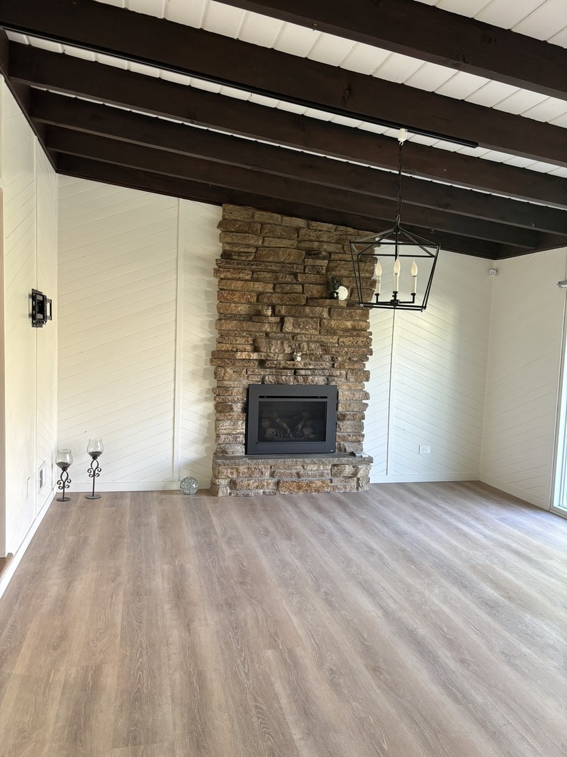 5115 N Mobile Avenue Property Photo 7