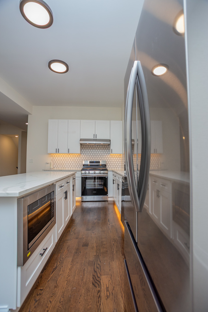 6642 S Drexel Avenue Property Photo 15
