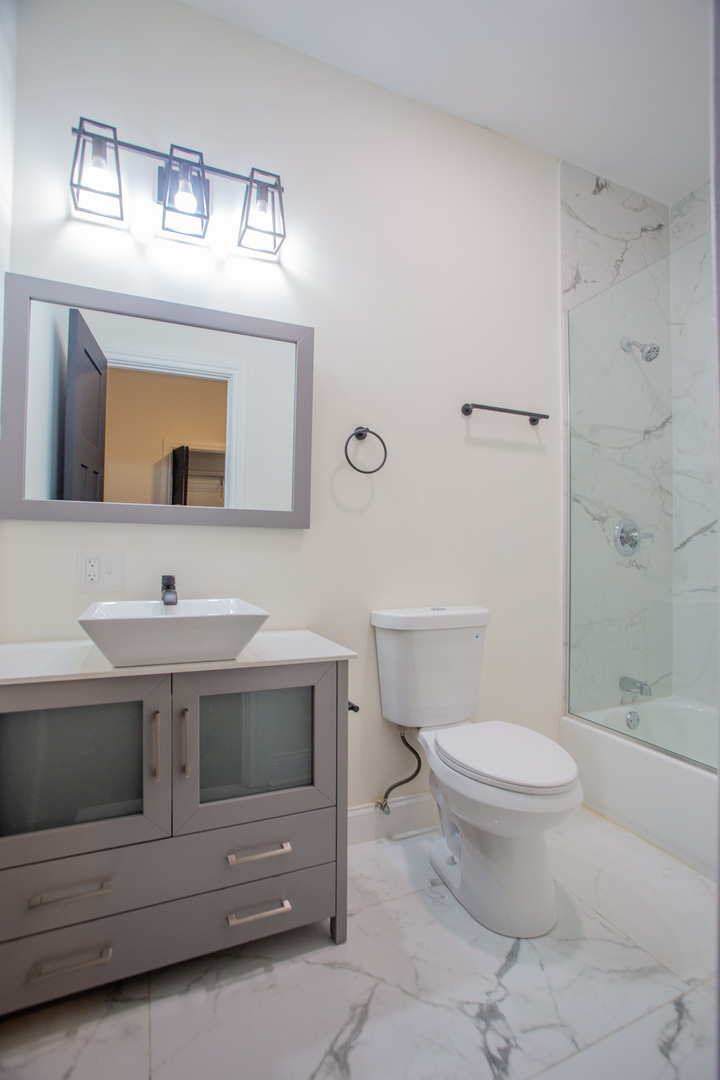 6642 S Drexel Avenue Property Photo 20