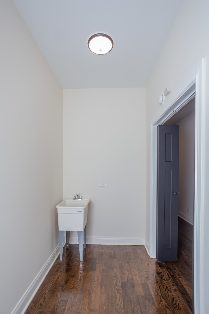 6642 S Drexel Avenue Property Photo 30