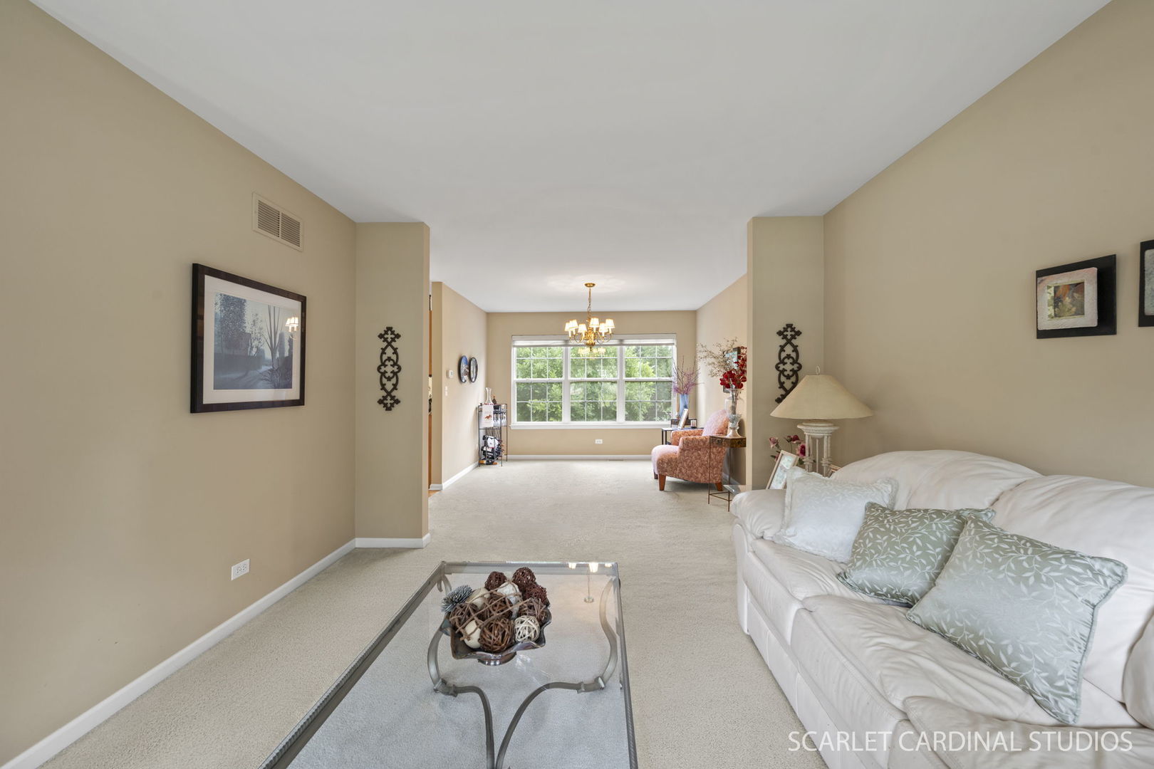 2144 Whitetail Drive Property Photo 4