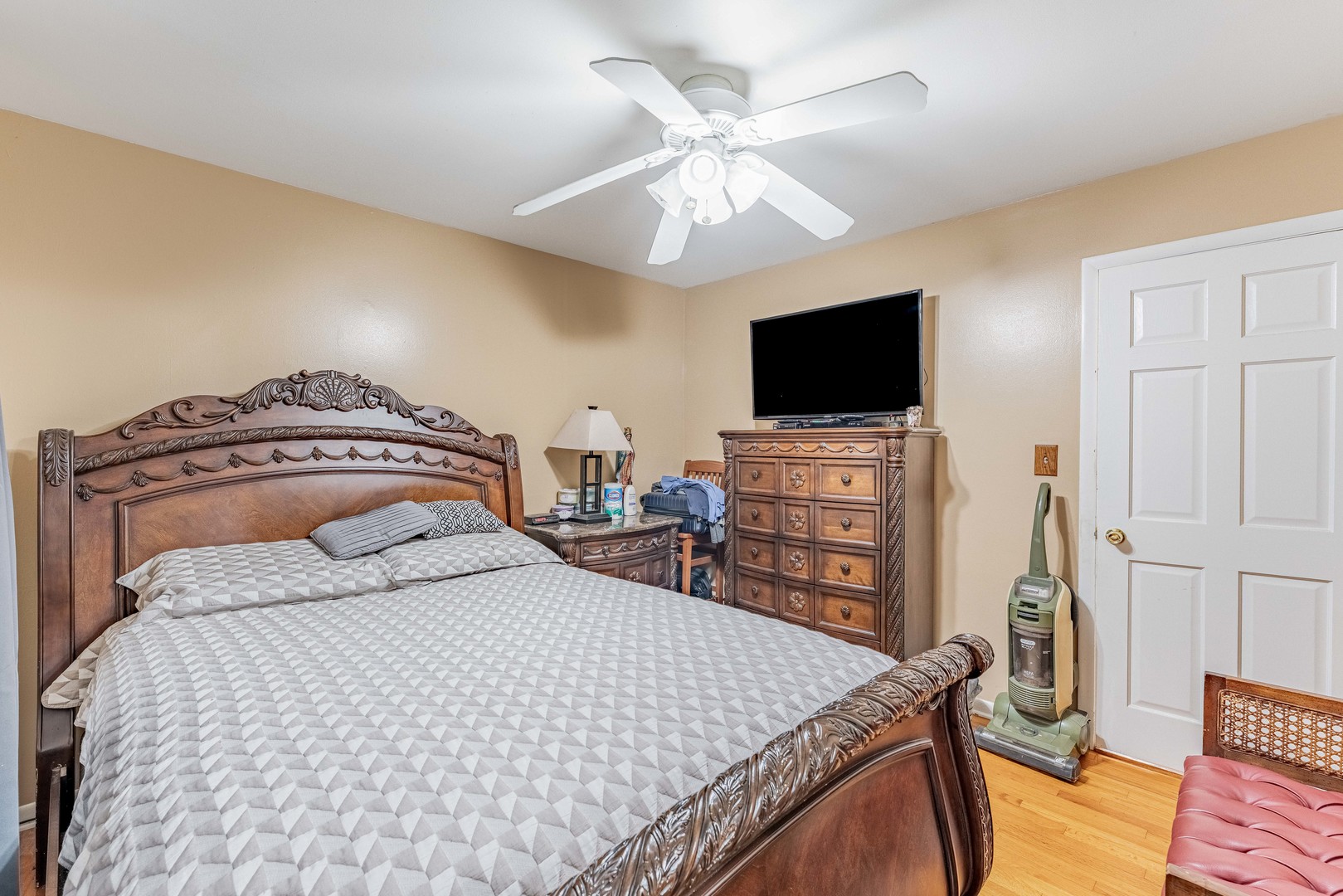 433 E Cherry Hill Drive Property Photo 10