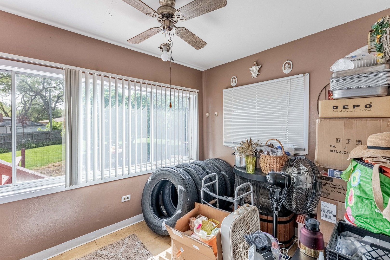 433 E Cherry Hill Drive Property Photo 14