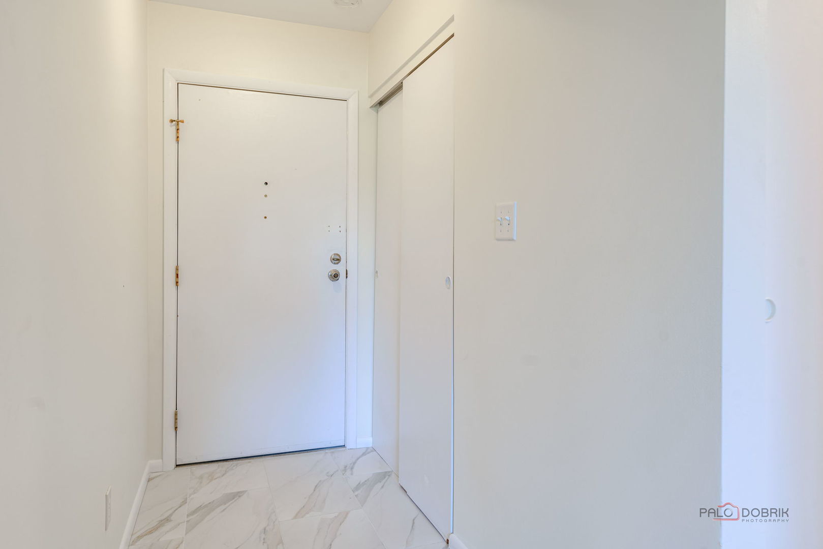 913 Wiltshire Drive A Property Photo 6