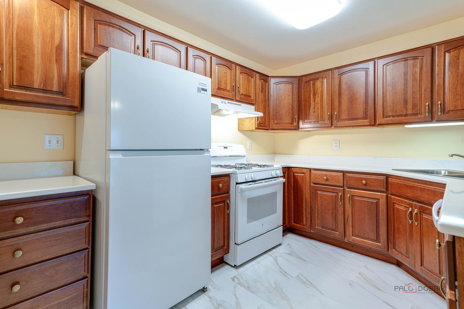 913 Wiltshire Drive A Property Photo 8