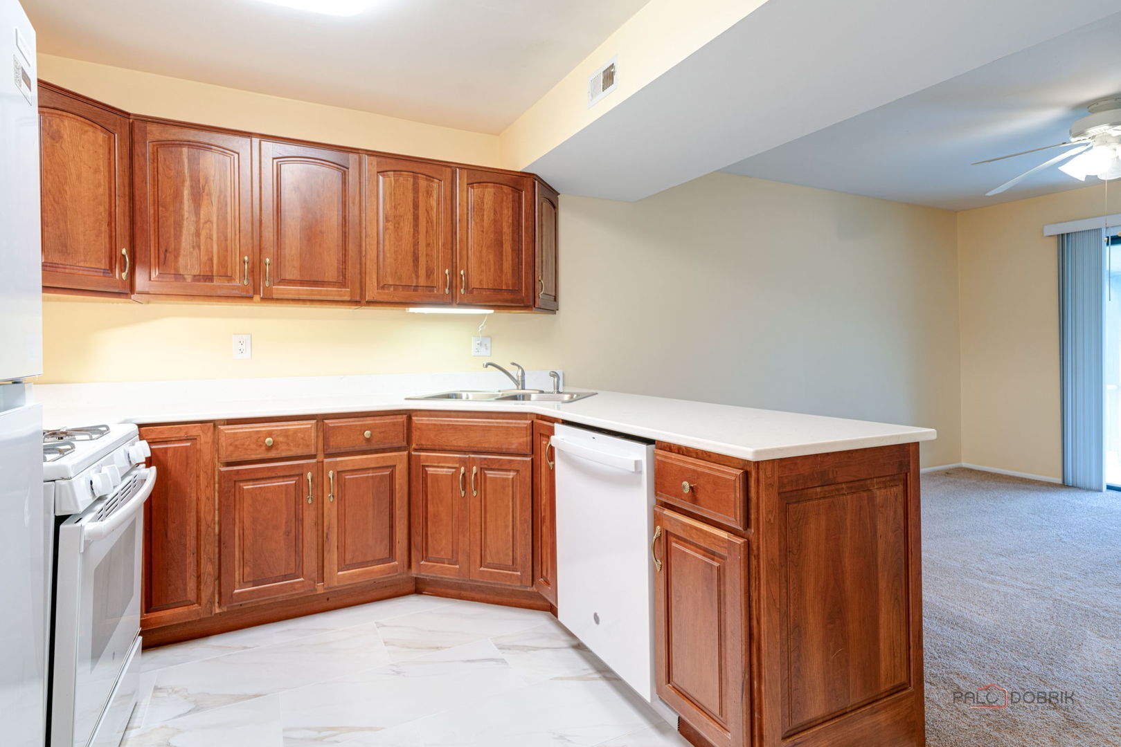 913 Wiltshire Drive A Property Photo 11