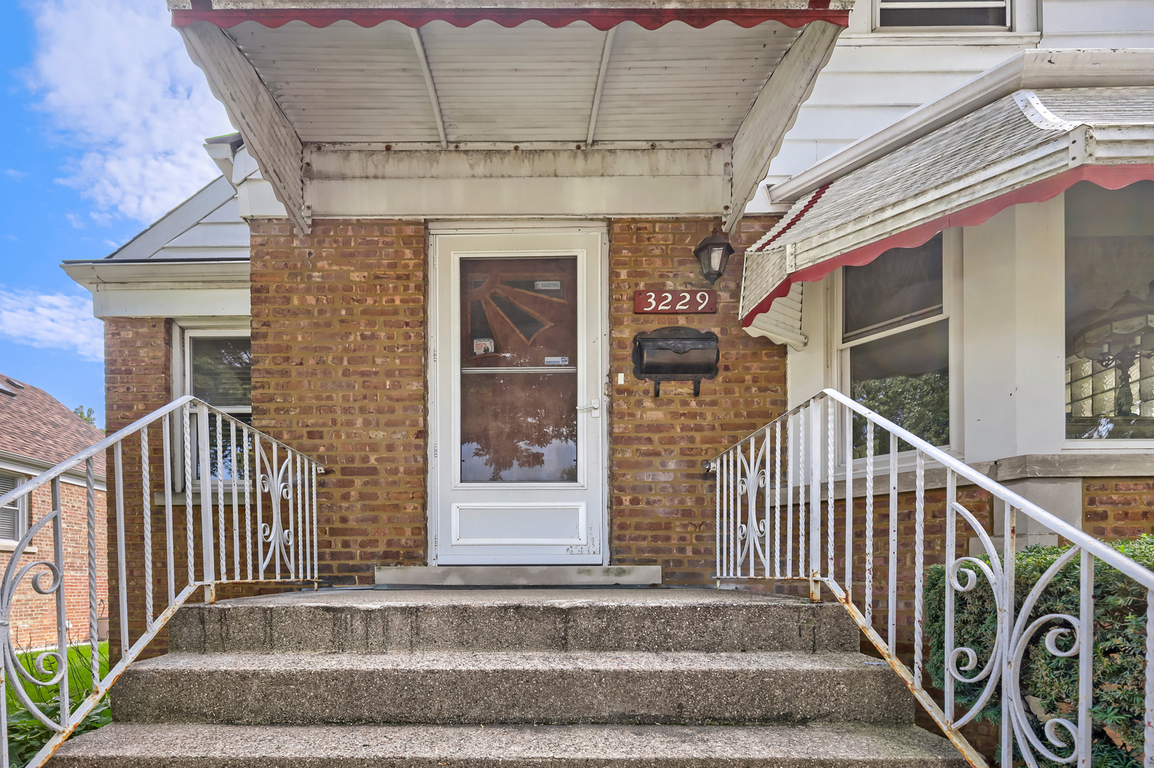 3229 Highland Avenue Property Photo 3